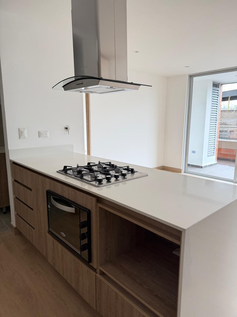 Apartamento en arriendo Antioquia Rionegro Las Torres 75 m2 Habitaciones 2 Baños 2 Garajes 1 Precio $2700000