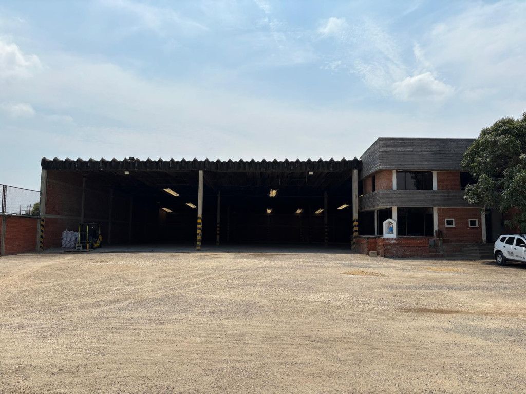 Bodega en arriendo Bolívar Cartagena Los Ciruelos 2783 m2 Habitaciones 0 Baños 4 Garajes 0 Precio $45000000