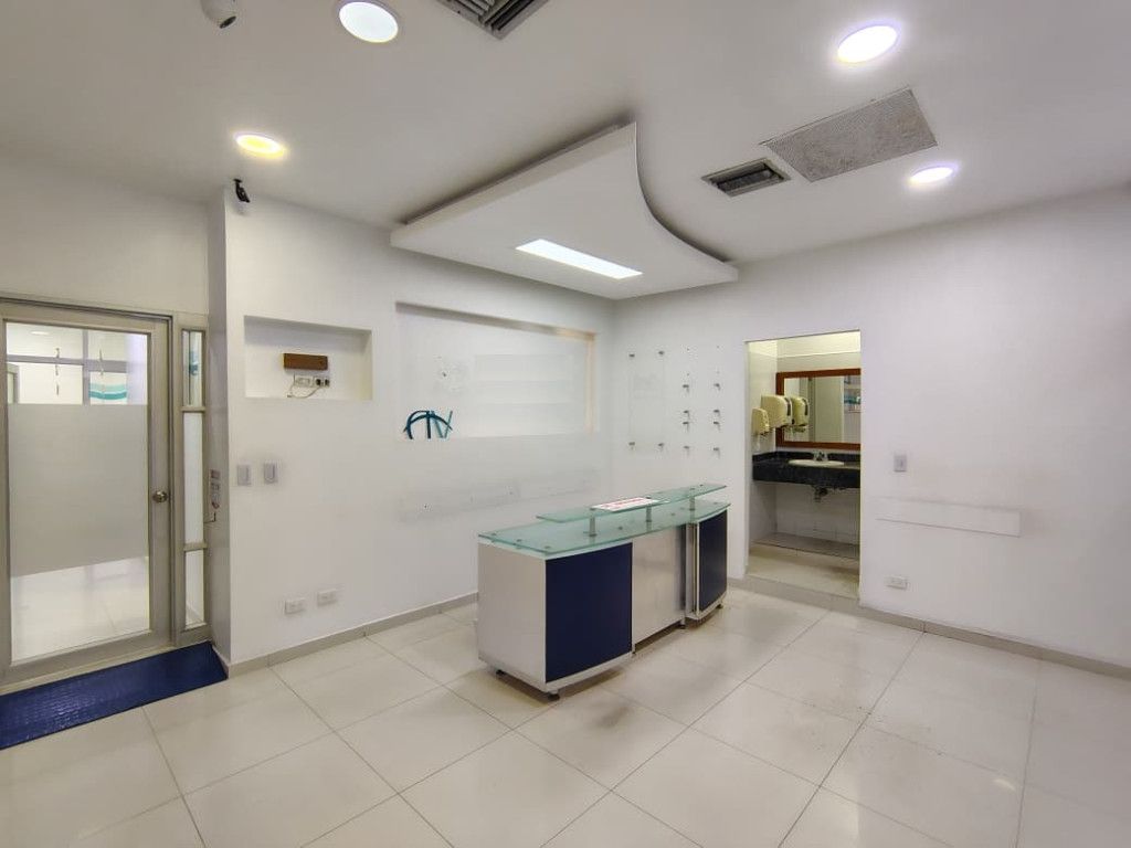 Local en arriendo Bolívar Cartagena Chino 177 m2 Habitaciones 0 Baños 5 Garajes 0 Precio $18811000