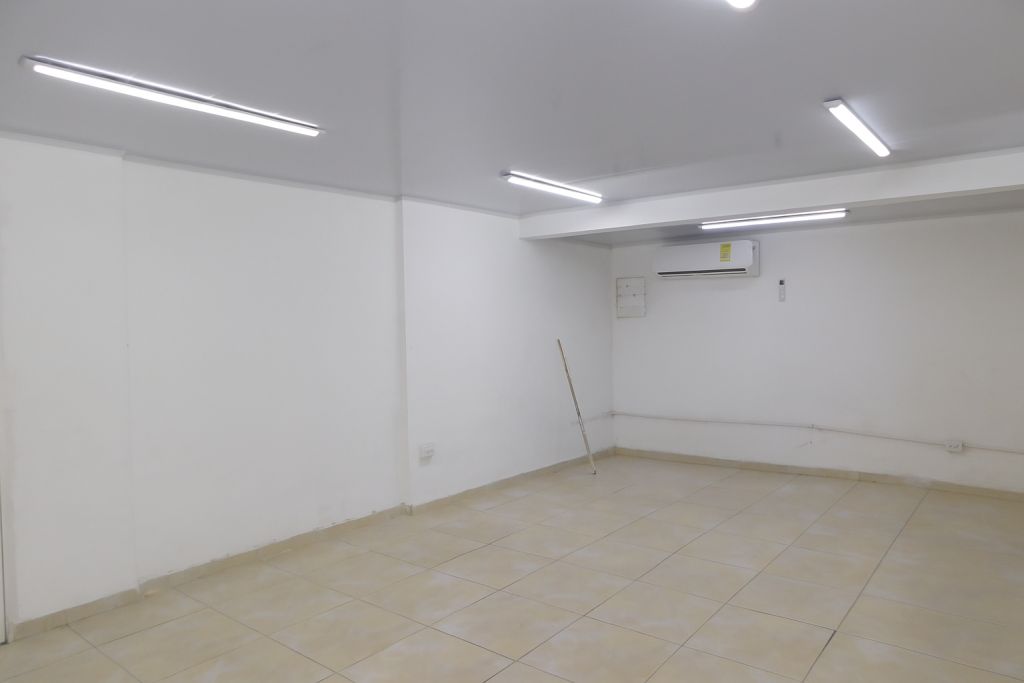 Local en arriendo Bolívar Cartagena Maria Auxiliadora 404 m2 Habitaciones 0 Baños 3 Garajes 0 Precio $11000000