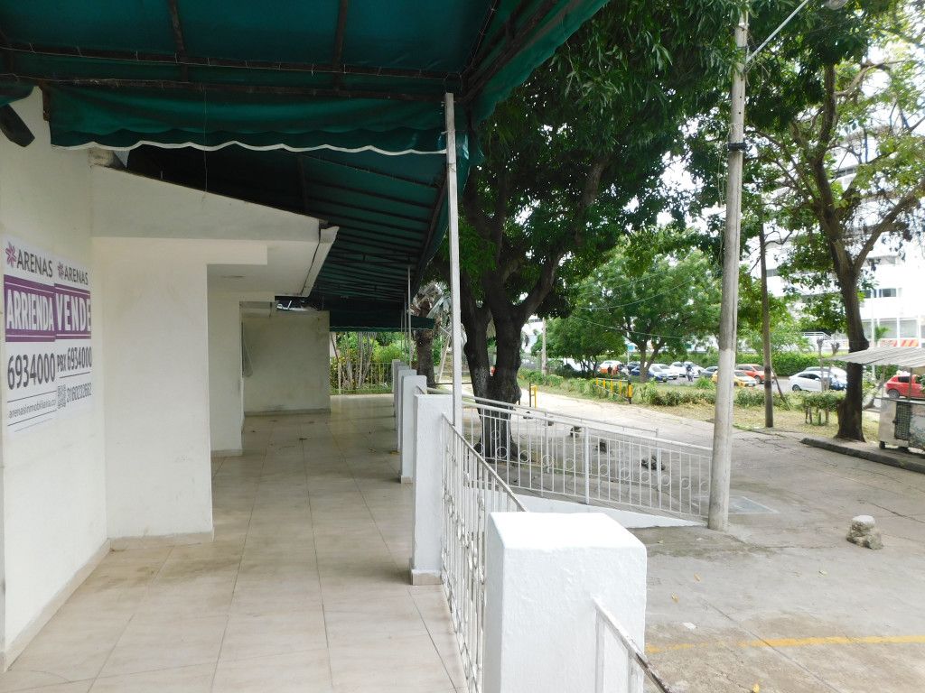 Casa en venta Bolívar Cartagena Br Santa Lucia 290 m2 Habitaciones 15 Baños 5 Garajes 2 Precio $1200000000