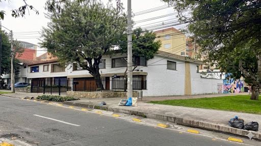 Oficina en arriendo Cundinamarca Bogotá Lago Gaitan 380 m2 Habitaciones 0 Baños 5 Garajes 2 Precio $15000000
