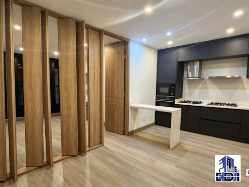 Apartamento en venta Cundinamarca Bogotá Bella Suiza 40 m2 Habitaciones 1 Baños 2 Garajes 1 Precio $445000000