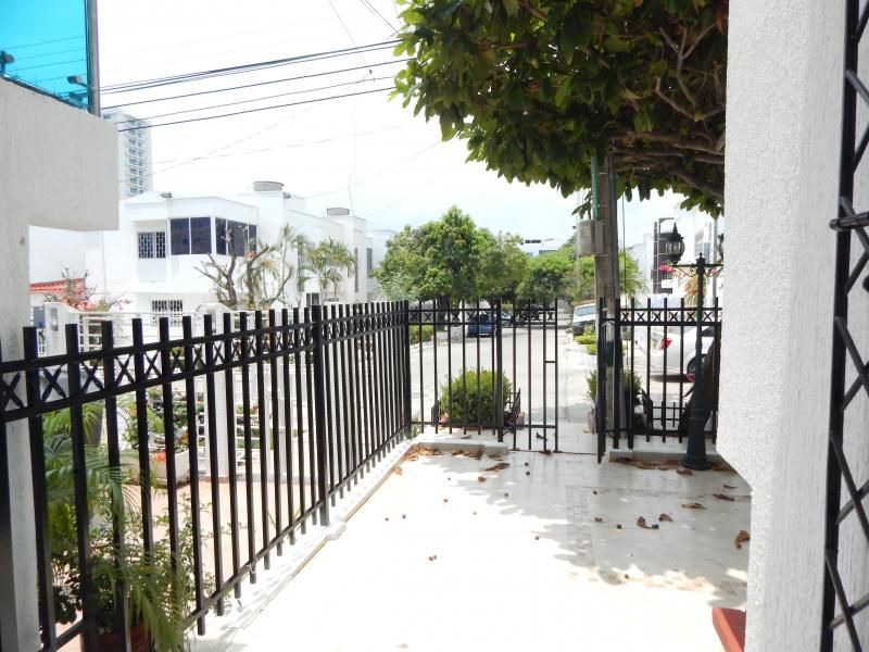 Casa en venta Bolívar Cartagena Santa Monica 120 m2 Habitaciones 3 Baños 3 Garajes 0 Precio $380000000