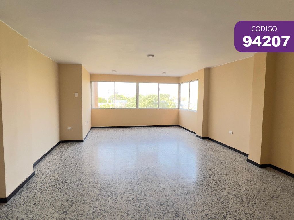 Apartamento en arriendo Atlántico Barranquilla Los Alpes 220 m2 Habitaciones 3 Baños 2 Garajes 2 Precio $3500000