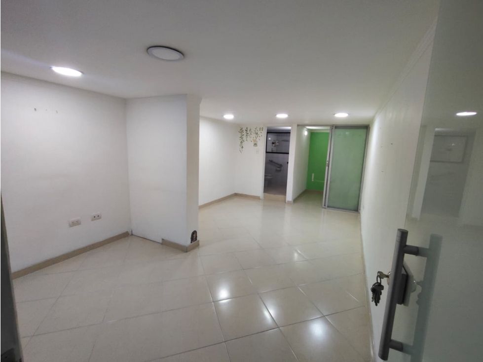 Consultorio en arriendo Caldas Manizales Los Rosales 22 m2 Habitaciones 0 Baños 1 Garajes 0 Precio $1500000