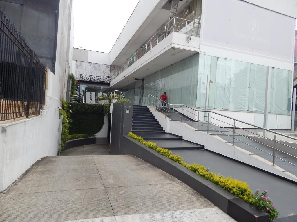 Edificio en venta Atlántico Barranquilla Altos Del Prado 1868 m2 Habitaciones 0 Baños 0 Garajes 20 Precio $4700000000