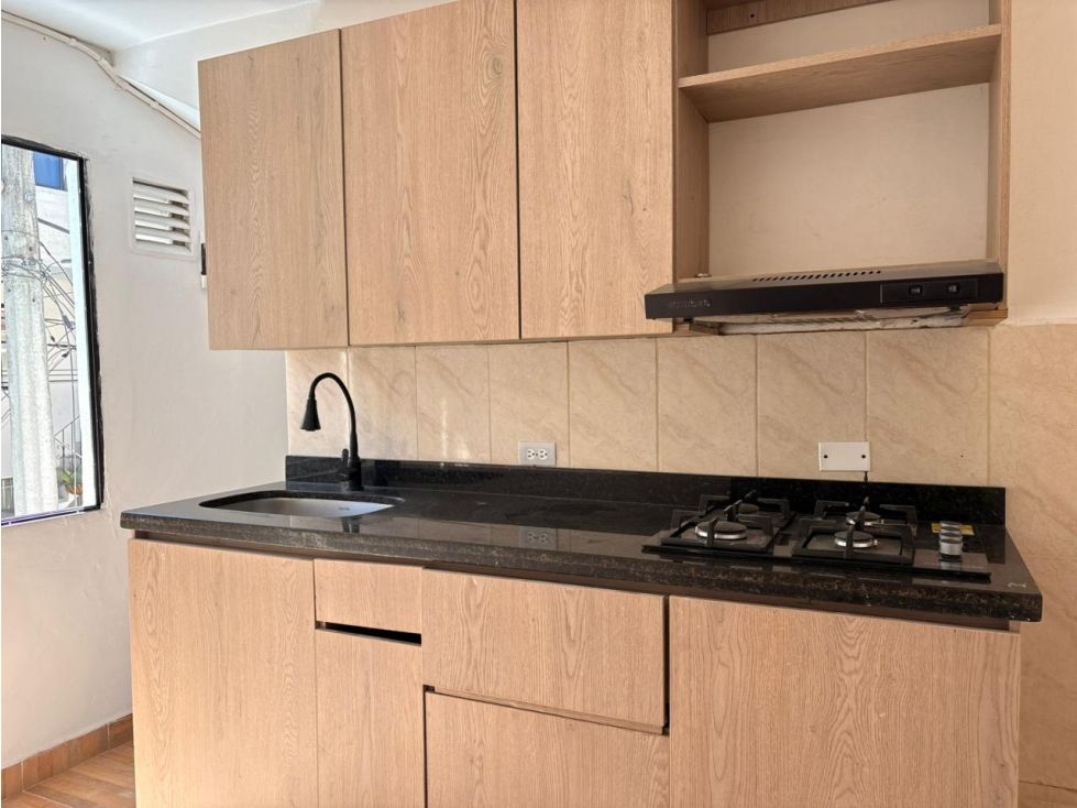 Apartaestudio en arriendo Antioquia Medellín La Gloria 45 m2 Habitaciones 2 Baños 1 Garajes 0 Precio $1500000