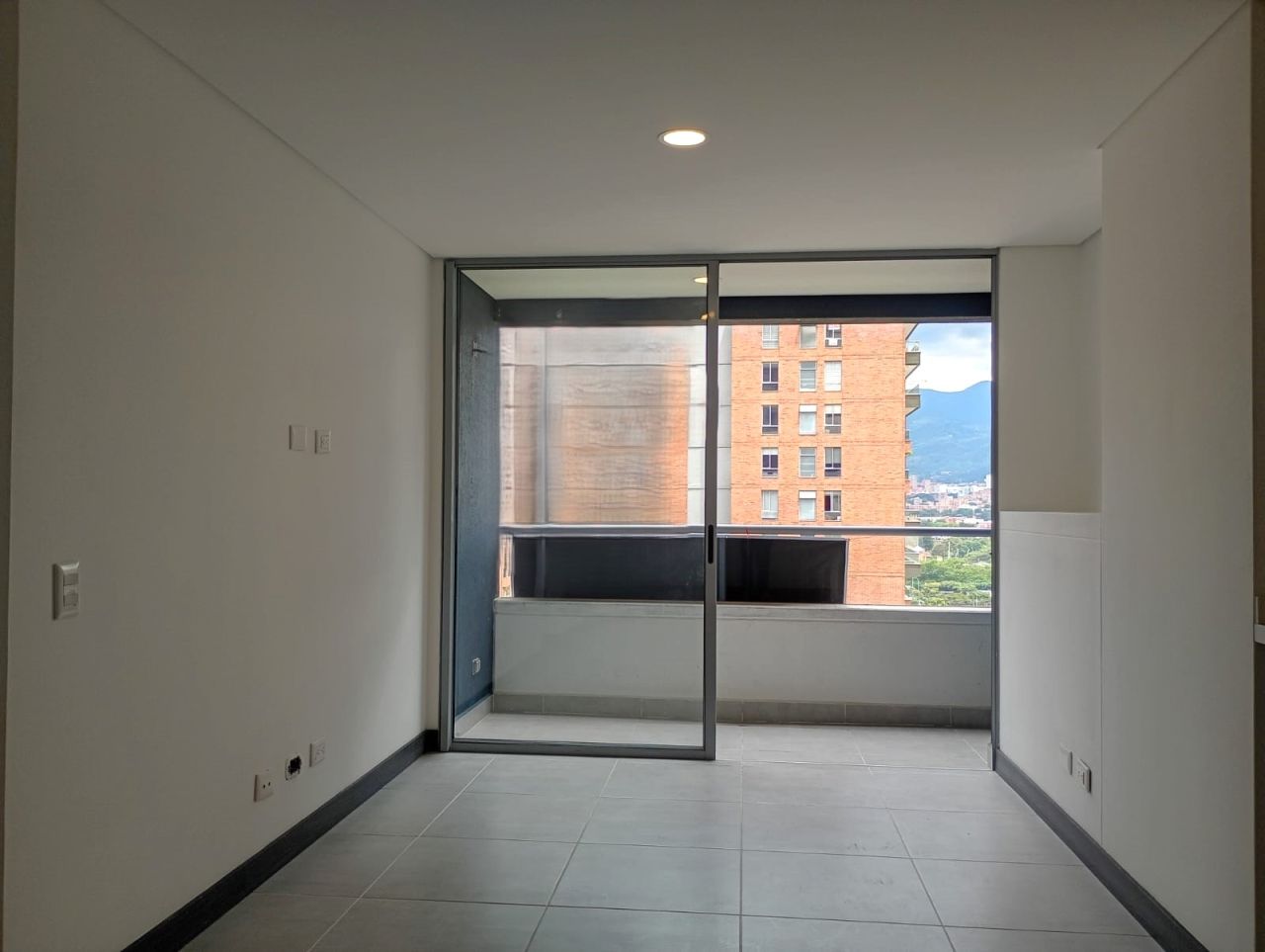 Apartamento en arriendo Antioquia Medellín Villa Carlota 80 m2 Habitaciones 2 Baños 2 Garajes 1 Precio $4600000