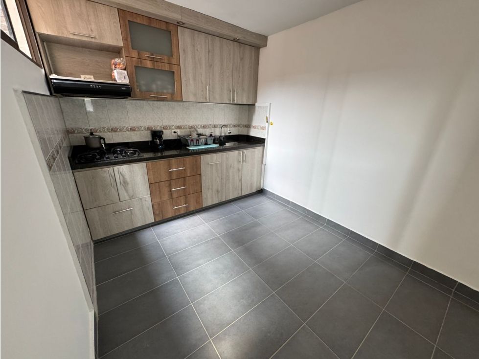 Apartamento en arriendo Antioquia Medellín San Bernardo 85 m2 Habitaciones 4 Baños 2 Garajes 0 Precio $2650000