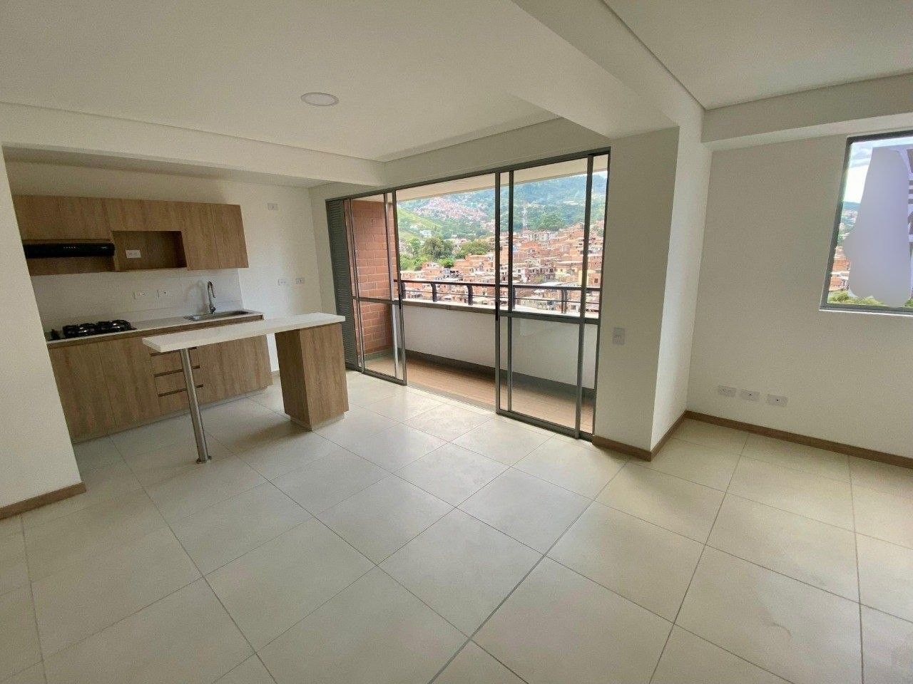 Apartamento en venta Antioquia Itagüí Rural 67 m2 Habitaciones 2 Baños 2 Garajes 1 Precio $550000000