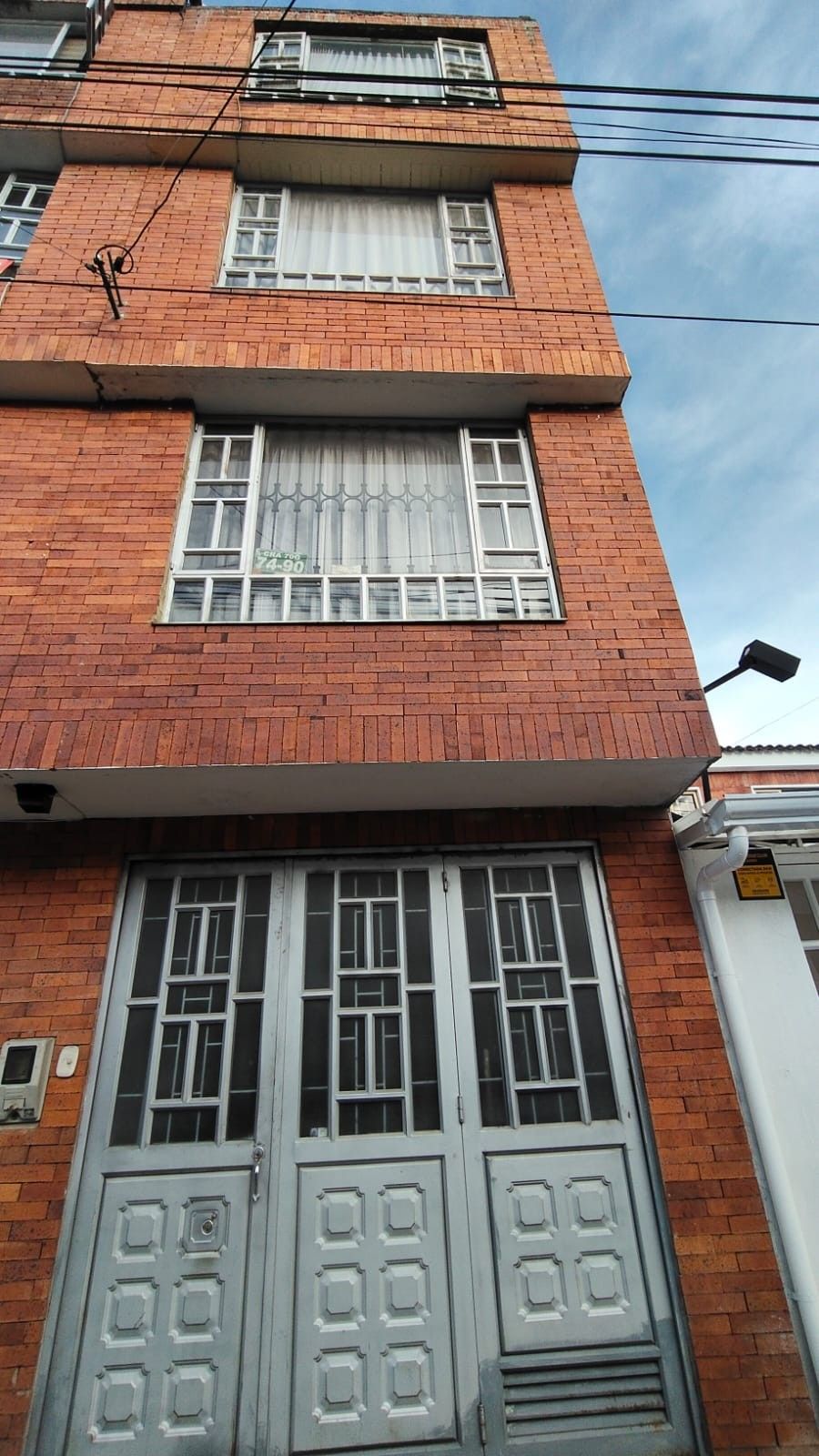 Casa en venta Cundinamarca Bogotá Bonanza 32 m2 Habitaciones 2 Baños 4 Garajes 1 Precio $560000000