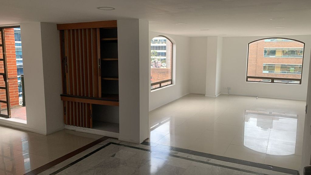 Oficina en arriendo Cundinamarca Bogotá Chico Norte Et Ii 88 m2 Habitaciones 0 Baños 0 Garajes 2 Precio $4257000