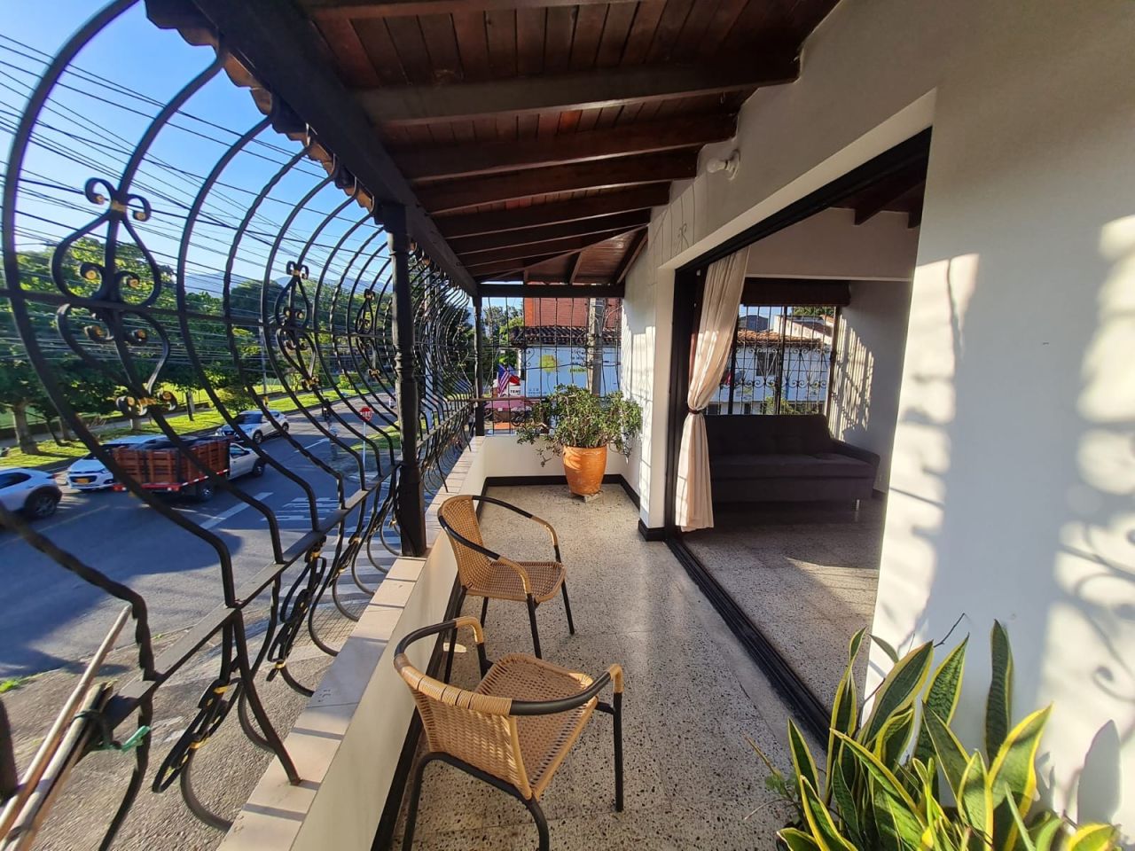 Casa en venta Antioquia Medellín Rosales 163 m2 Habitaciones 4 Baños 2 Garajes 1 Precio $1080000000