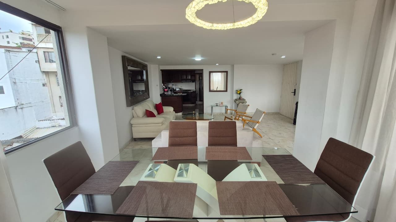 Apartamento en venta Valle Del Cauca Cali Miraflores 192 m2 Habitaciones 4 Baños 4 Garajes 2 Precio $660000000