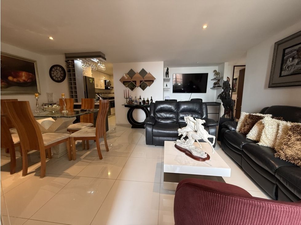 Apartamento en venta Antioquia Medellín San Diego 88 m2 Habitaciones 3 Baños 2 Garajes 1 Precio $750000000