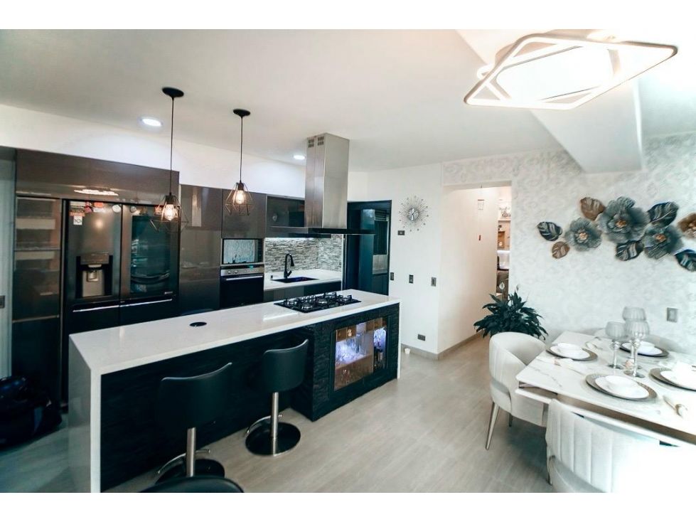 Apartamento en venta Antioquia Medellín Ferreni 113 m2 Habitaciones 3 Baños 3 Garajes 2 Precio $960000000