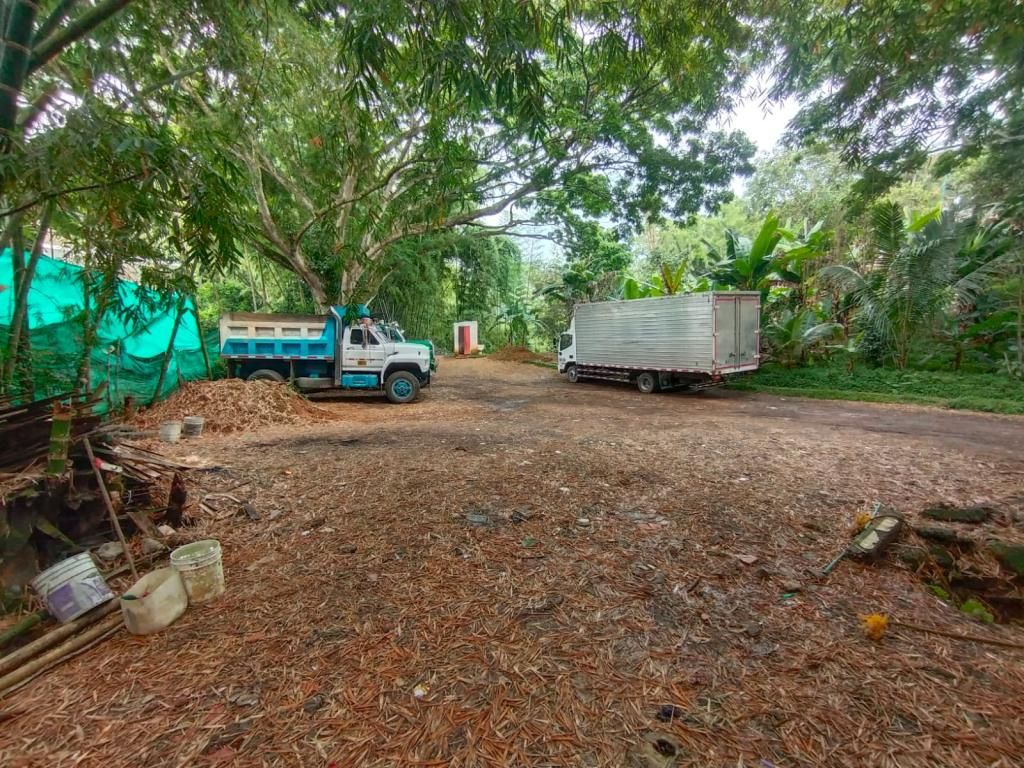 Lote en arriendo Valle Del Cauca Cali Alto Melendez - La Buitrera 2500 m2 Habitaciones 0 Baños 1 Garajes 0 Precio $8000000