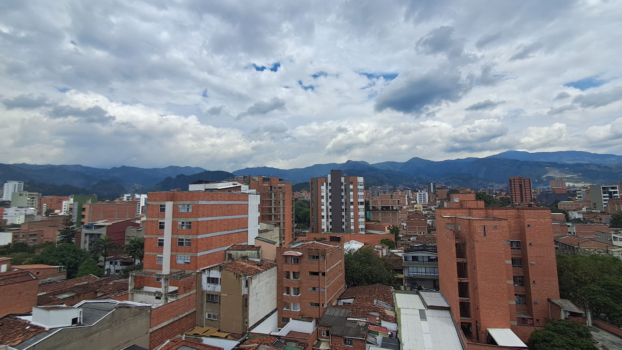 Apartaestudio en arriendo Antioquia Medellín Las Acacias 35 m2 Habitaciones 0 Baños 1 Garajes 0 Precio $2300000