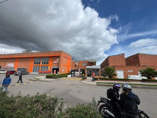 Casa en venta Cundinamarca Madrid El Tesoro 67 m2 Habitaciones 3 Baños 2 Garajes 1 Precio $270000000