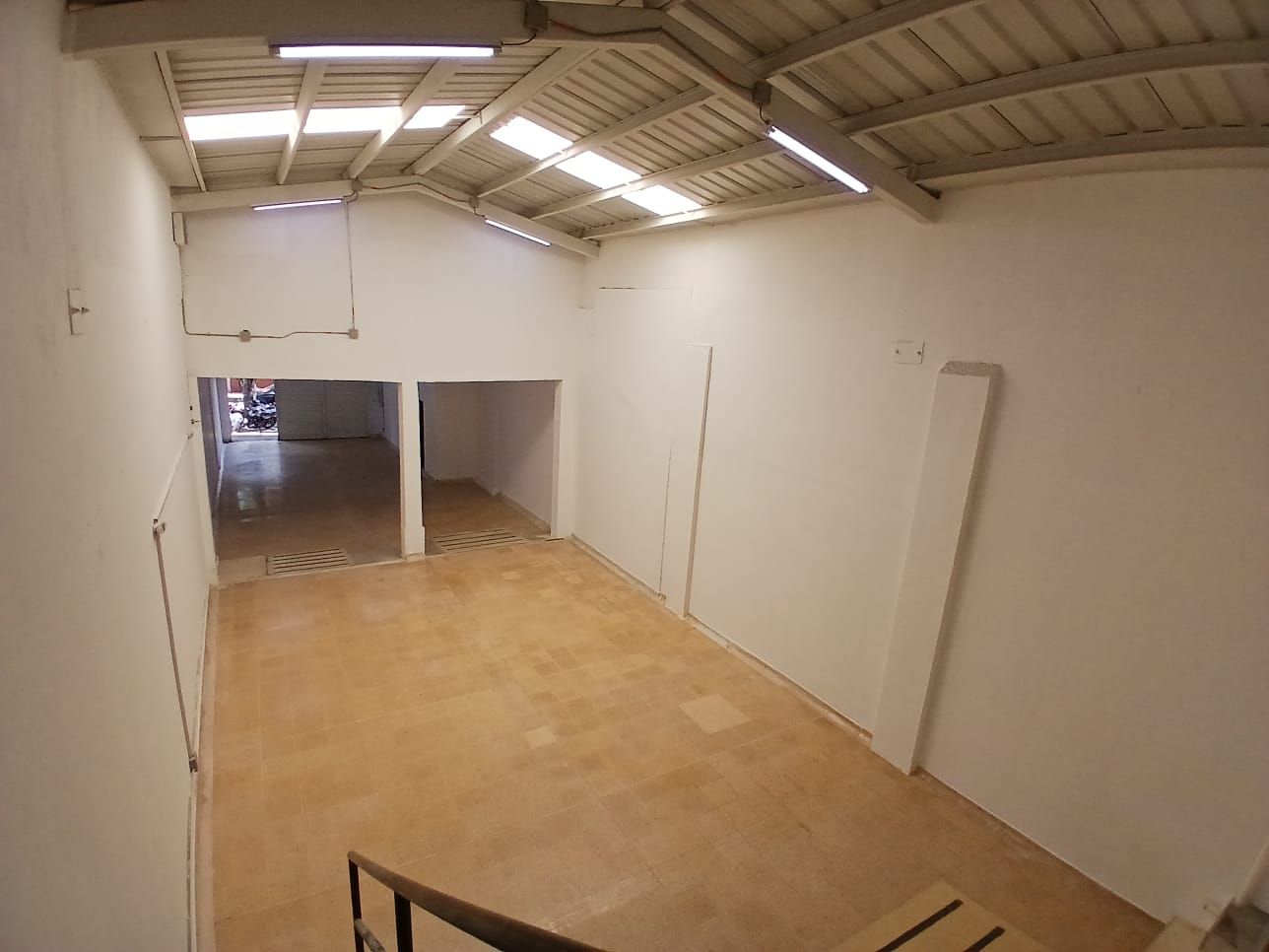 Local en arriendo Antioquia Medellín Sucre 270 m2 Habitaciones 0 Baños 2 Garajes 0 Precio $8500000
