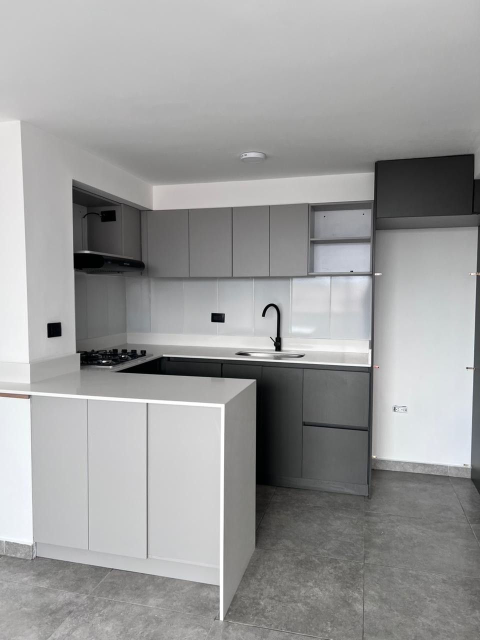 Apartamento en arriendo Antioquia Bello Urbanización Palmacía 60 m2 Habitaciones 3 Baños 2 Garajes 1 Precio $2500000