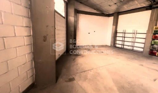 Bodega en arriendo Antioquia Medellín La Candelaria 320 m2 Habitaciones 0 Baños 2 Garajes 1 Precio $7500000