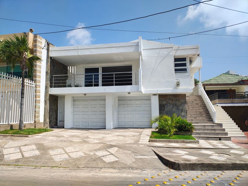 Casa en arriendo Atlántico Barranquilla Rosario 279 m2 Habitaciones 5 Baños 3 Garajes 2 Precio $5000000
