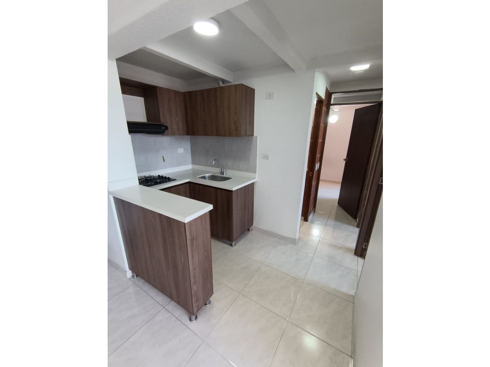 Apartamento en venta Antioquia Medellín Puertas Del Sol 50 m2 Habitaciones 3 Baños 1 Garajes 1 Precio $240000000
