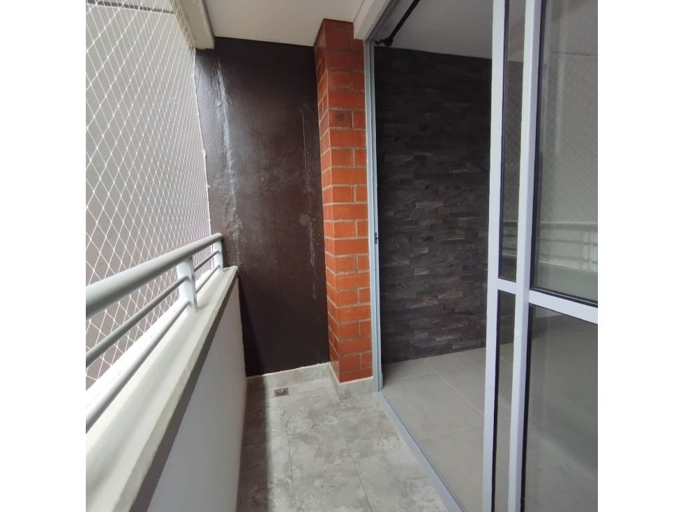 Apartaestudio en arriendo Antioquia Itagüí Ditaires 76 m2 Habitaciones 3 Baños 2 Garajes 0 Precio $2600000