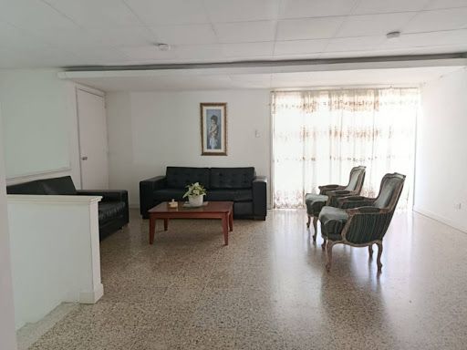 Casa en arriendo Antioquia Medellín El Nogal- Los Almendros 240 m2 Habitaciones 4 Baños 3 Garajes 0 Precio $8000000