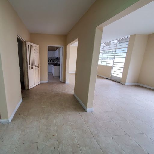 Apartamento en arriendo Valle Del Cauca Cali Miraflores 230 m2 Habitaciones 4 Baños 3 Garajes 1 Precio $3200000