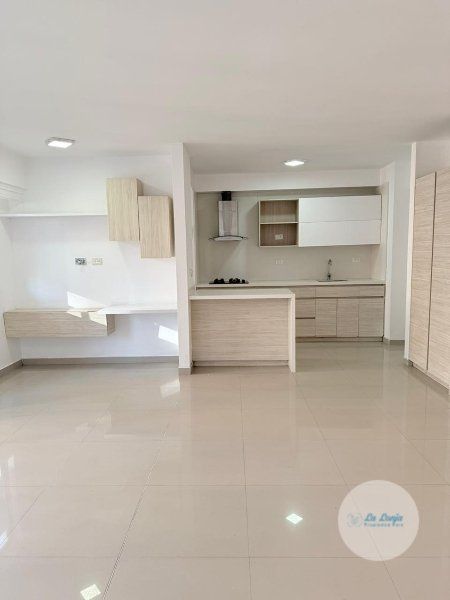 Apartamento en arriendo o venta Antioquia Bello La Aldea 91 m2 Habitaciones 3 Baños 2 Garajes 0 Precio venta $650000000 Precio arriendo $2800000