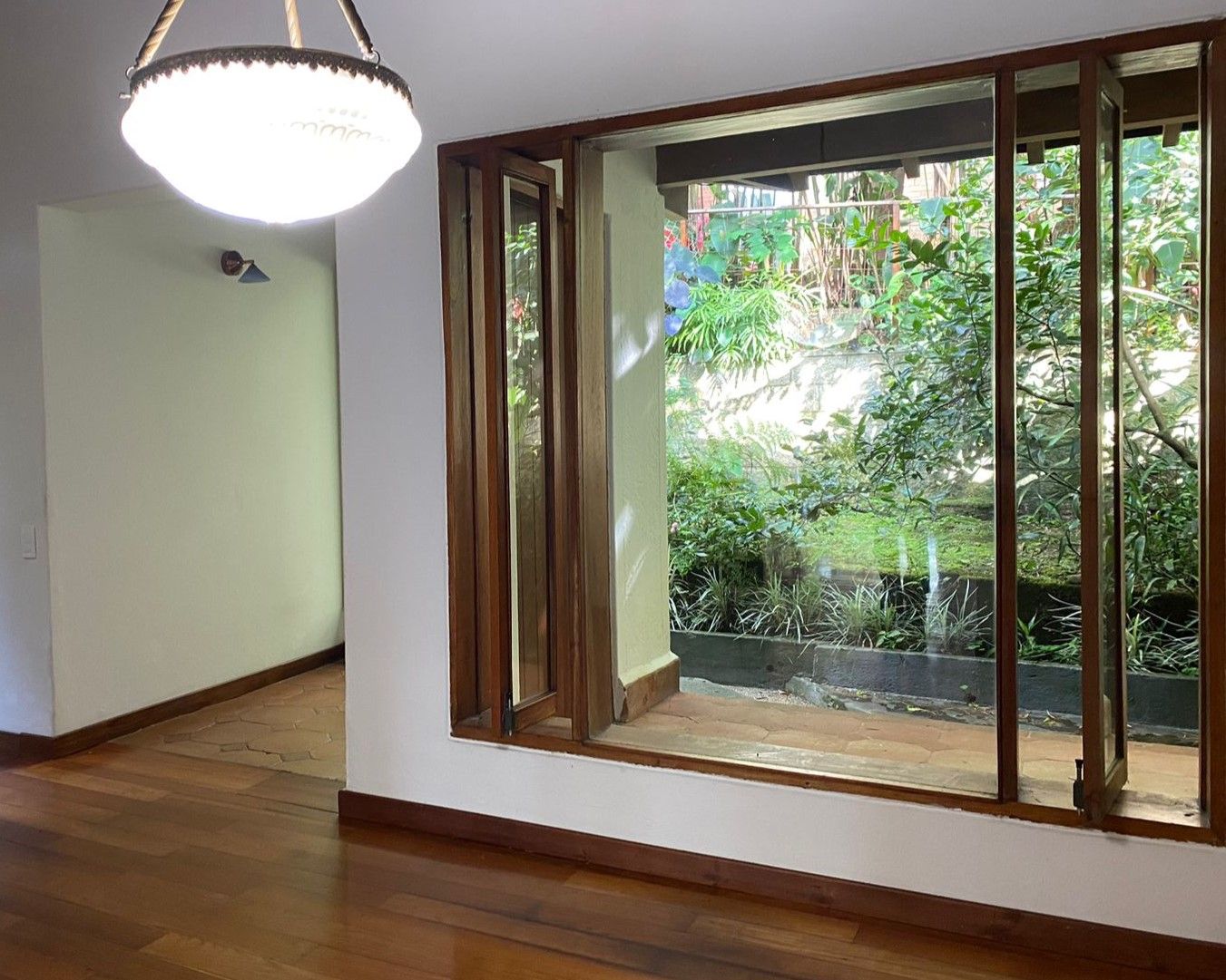 Casa en arriendo Antioquia Envigado El Chinguí 160 m2 Habitaciones 2 Baños 3 Garajes 2 Precio $6800000