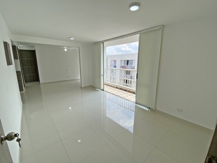 Apartamento en arriendo Valle Del Cauca Cali Urbanización Santa Helena 68 m2 Habitaciones 2 Baños 2 Garajes 1 Precio $1100000
