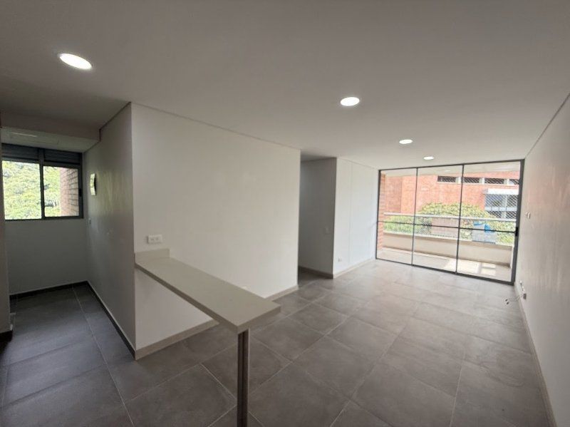 Apartamento en arriendo Antioquia Envigado Trianon 75 m2 Habitaciones 3 Baños 2 Garajes 0 Precio $3600000