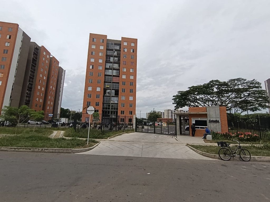 Apartamento en arriendo Valle Del Cauca Cali Unidad Residencial Remansos Del Lili 65 m2 Habitaciones 2 Baños 2 Garajes 0 Precio $1400000