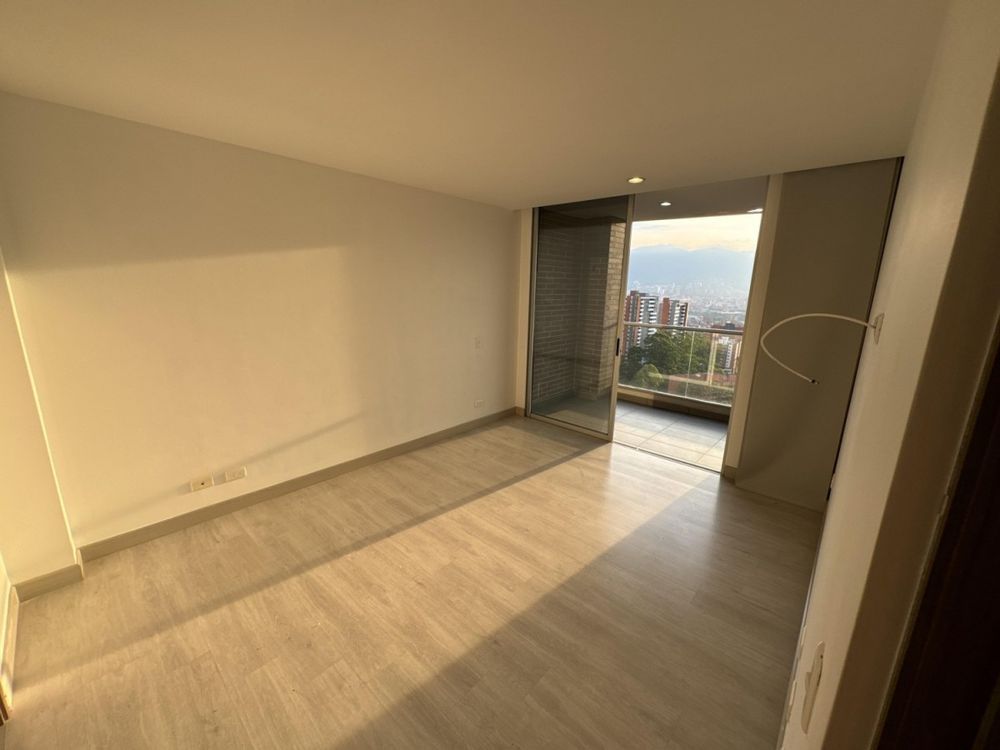 Apartamento en venta Antioquia Envigado La Inmaculada 83 m2 Habitaciones 2 Baños 2 Garajes 2 Precio $504000000