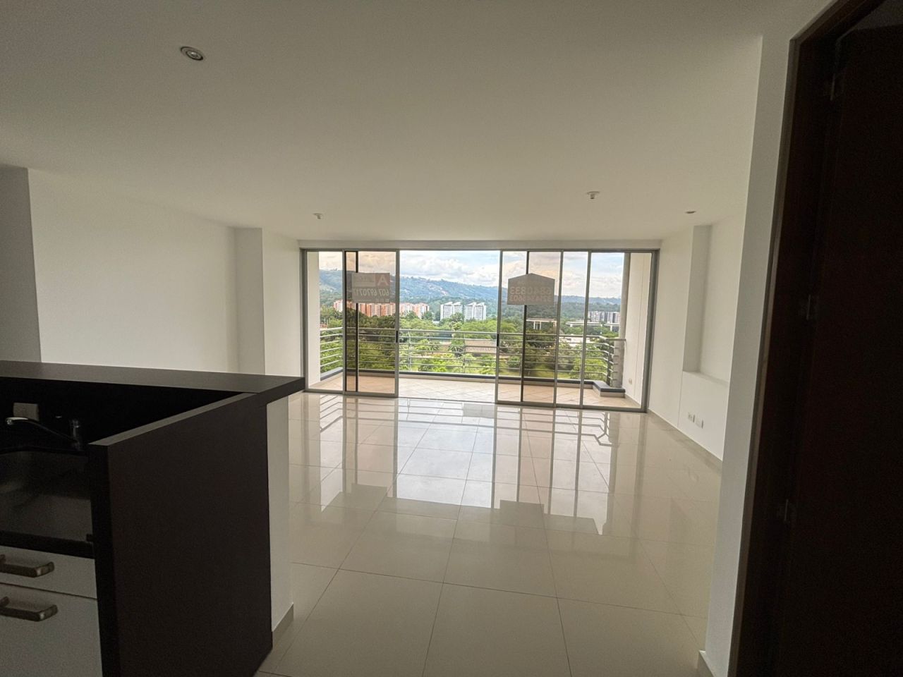 Apartamento en arriendo Santander Floridablanca Tairona I 117 m2 Habitaciones 3 Baños 3 Garajes 2 Precio $4193300