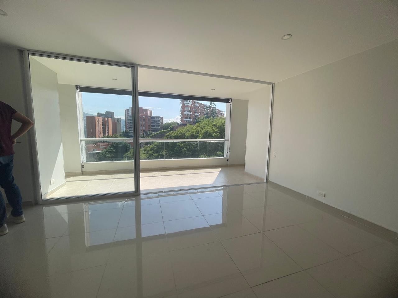 Apartamento en arriendo Valle Del Cauca Cali Santa Teresita 113 m2 Habitaciones 3 Baños 3 Garajes 2 Precio $5433000