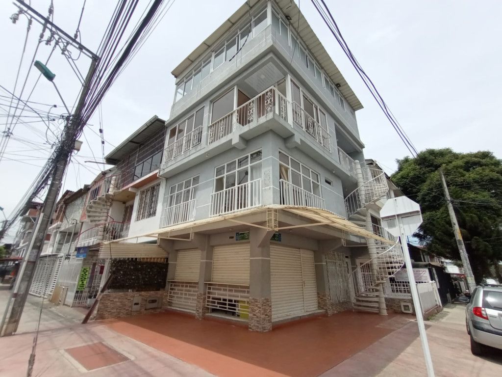 Apartamento en arriendo Valle Del Cauca Cali El Guabal 44 m2 Habitaciones 2 Baños 1 Garajes 0 Precio $900000
