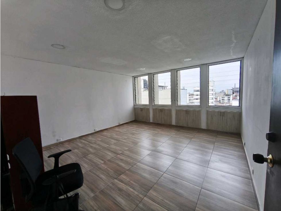 Oficina en venta Caldas Manizales Ub Camino De La Palma Real 22 m2 Habitaciones 0 Baños 0 Garajes 0 Precio $90000000