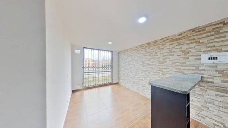 Inmuebles en Remate Apartamento en venta Cundinamarca Soacha Cr Portal De Alcaparros 54 m2 Habitaciones 3 Baños 2 Garajes 0 Precio $183000000