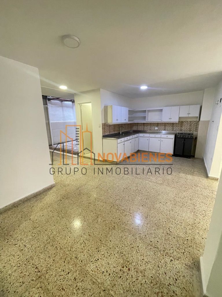 Casa en arriendo Antioquia Envigado El Dorado 120 m2 Habitaciones 4 Baños 2 Garajes 1 Precio $4000000