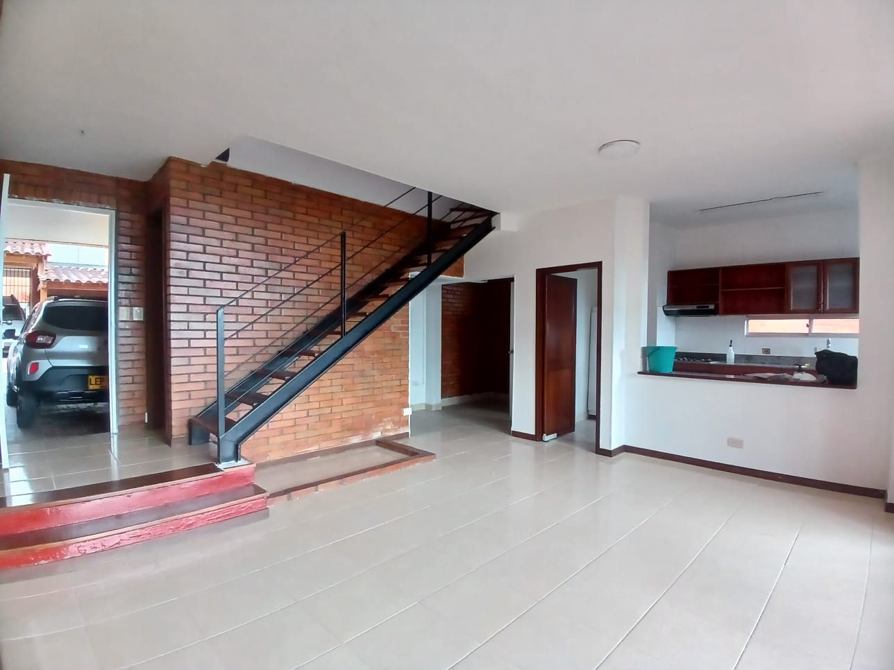 Casa en arriendo Risaralda Pereira El Dorado 147 m2 Habitaciones 3 Baños 3 Garajes 2 Precio $4250000