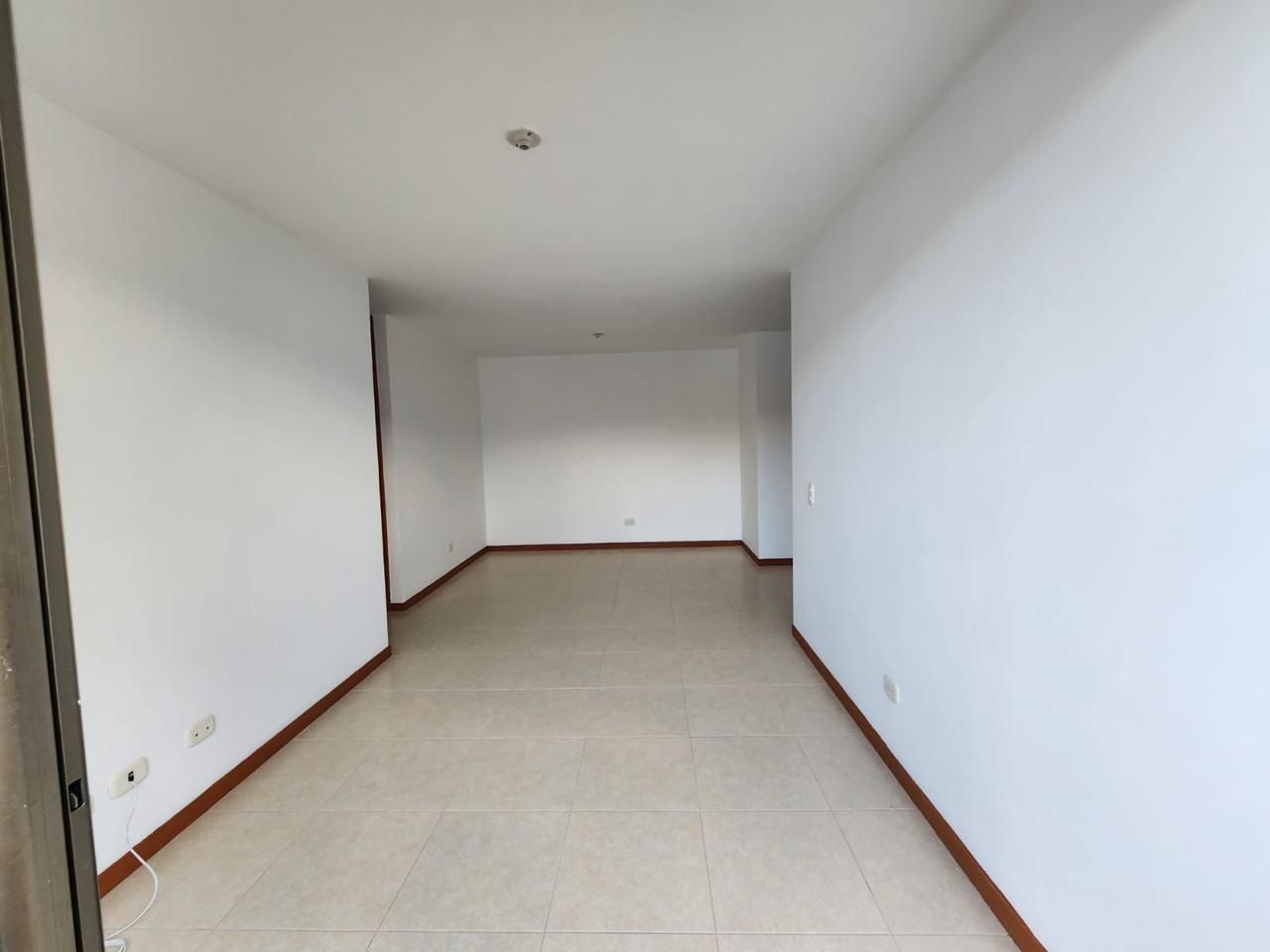 Apartamento en arriendo Antioquia Medellín Loma De Los Bernal 71 m2 Habitaciones 3 Baños 2 Garajes 1 Precio $2900000
