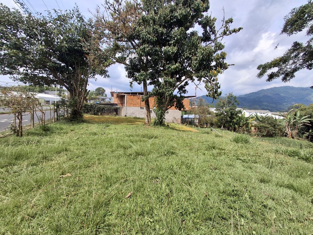 Lote en venta Quindío Armenia Br Parque Residencial Santa Barbara 0 m2 Habitaciones 0 Baños 0 Garajes 0 Precio $6000000000