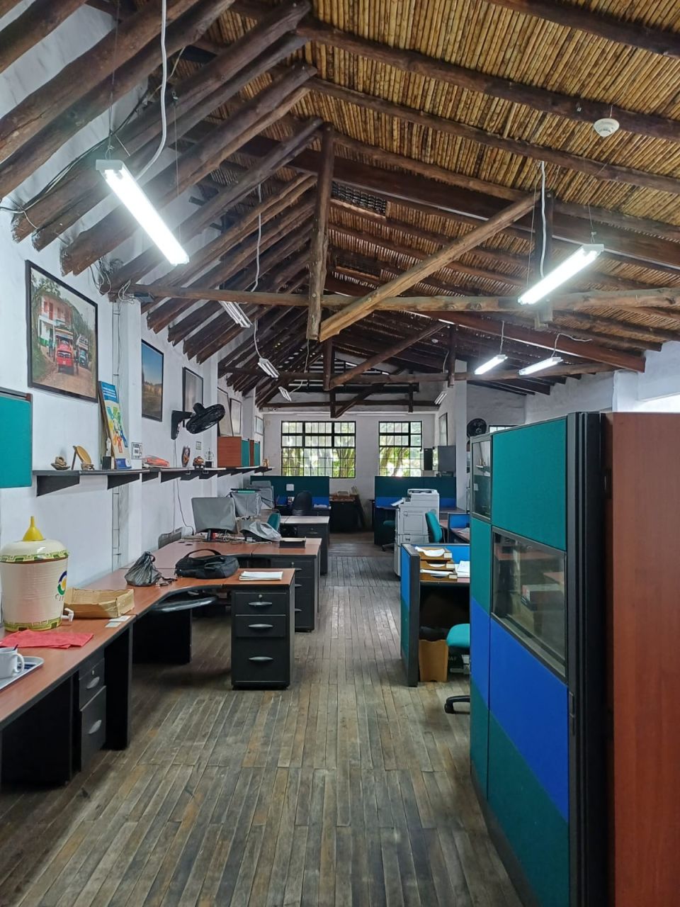 Oficina en venta Valle Del Cauca Cali El Cedro 356 m2 Habitaciones 0 Baños 5 Garajes 2 Precio $951000000