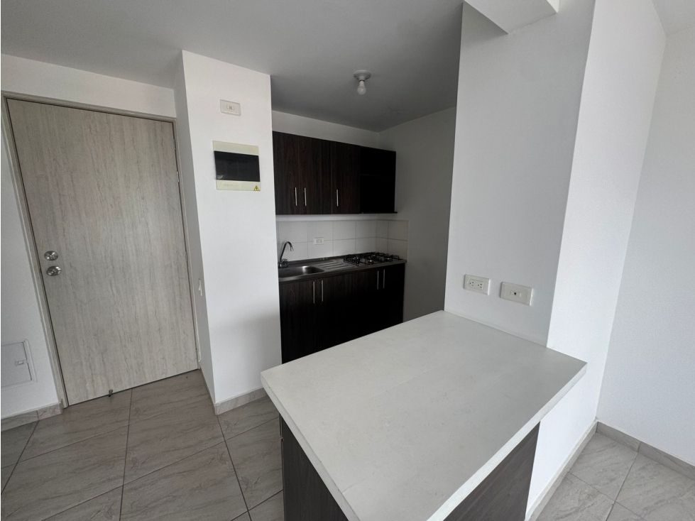 Apartamento en arriendo Antioquia Bello Cjr Cerro Claro 58 m2 Habitaciones 3 Baños 2 Garajes 0 Precio $1800000