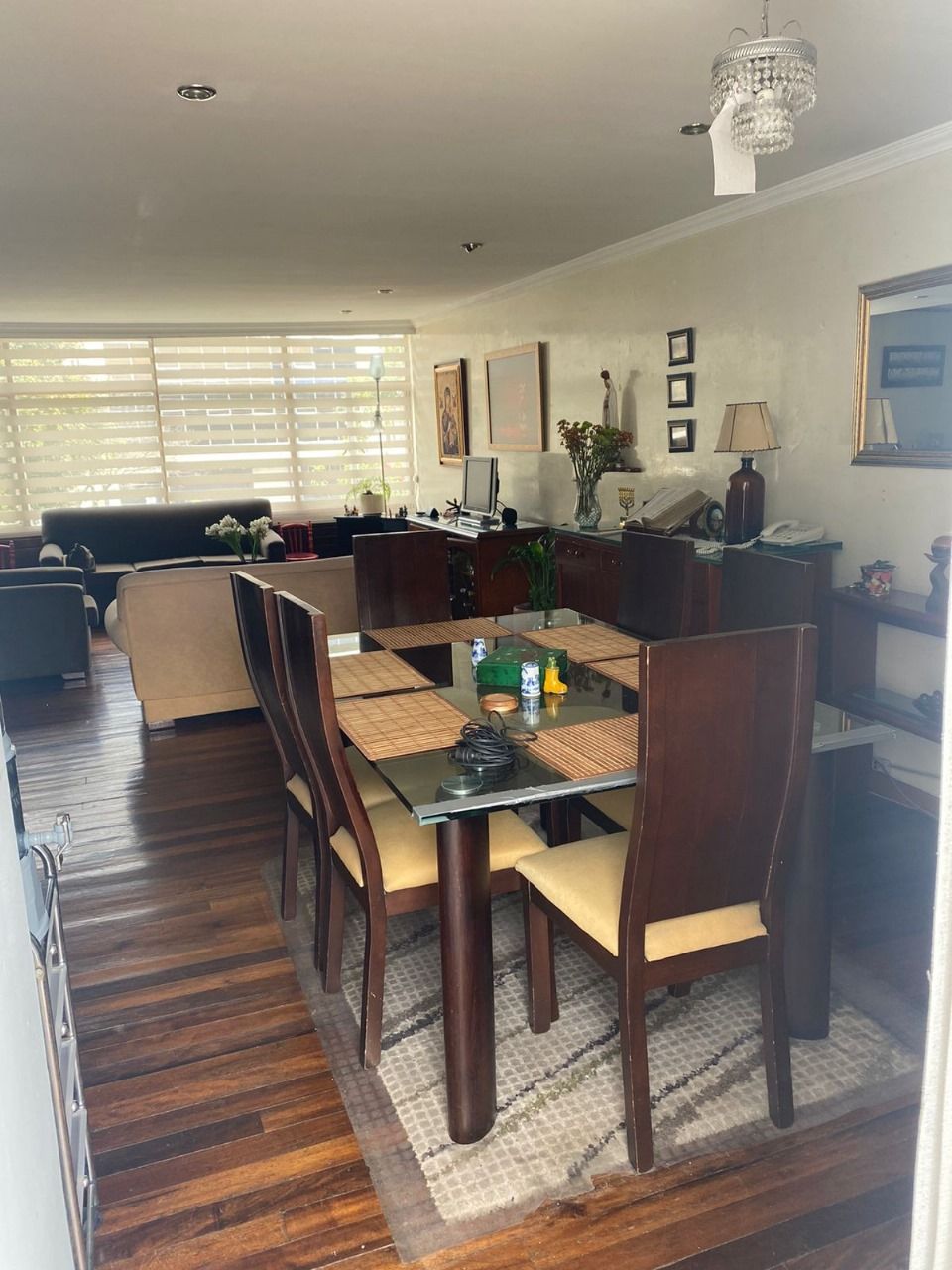 Casa en venta Cundinamarca Bogotá La Soledad 210 m2 Habitaciones 5 Baños 3 Garajes 4 Precio $1450000000